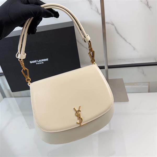 2026224192627258 800